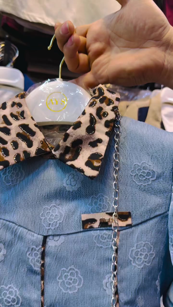 فستان بناتي ترند قياس من 6 سنه لى 12 سنه العنوان الرفاعي سوق الكبير محل سجاد نشات مقابل محل ابو حيدر القماش #الرفاعي #ملابساطفال #فستان #فستان_فخم #بنآتي


**إذا كنت صاحب هذا الإعلان وتريد حذفه لأي سبب، رجاءا أرسل رسالة إلى الدعم الفني**