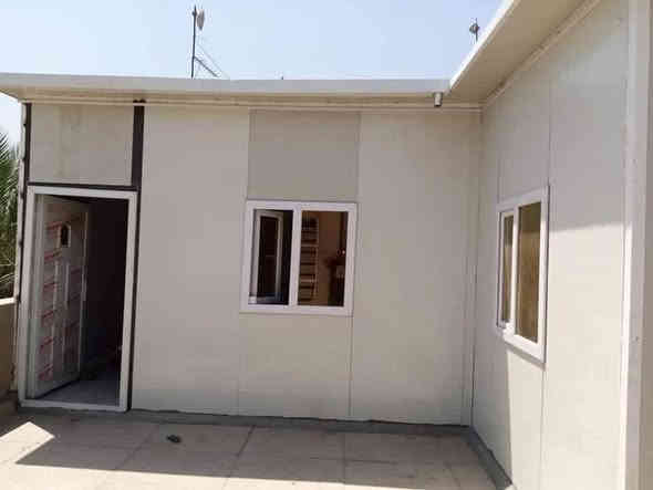 معمل الفهد لصناعة الكرفانات والبيوت الجاهزه مستعدون لانشاء المخازن والمحلات من الساندويج بنل اضافه الى الحديد تركي 
 وانشاء المنازل والغرف من الساندويج بنل وانشاء المشتملات ذو طابق او طابقين 
يوجد تغليف جدران وسقف ثانوي 
السندويج
الحديد
ابواب حديد او pvc
شبابيك حديد اوpvc
كهربائيات درجه اولى
مع كامل الفنشات
مستعدون لعمل جميع انواع البرادات 
🔥🔥يوجد لدينا سندويج ضد الحريق 🔥🔥
للاستفسار يرجى مراسلة الصفحةاو الاتصال على الارقام*********** يوجد واتساب
