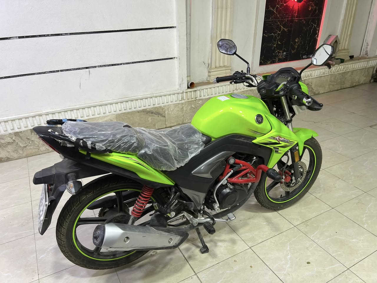 سلام عليكم
ماطور هاوجي كير للبيع
موديل 2025
مرقم ومسجل وكامل وسنويه موجوده
ماشي1787km
للاستفسار على الارقام التاليه
***********
***********
