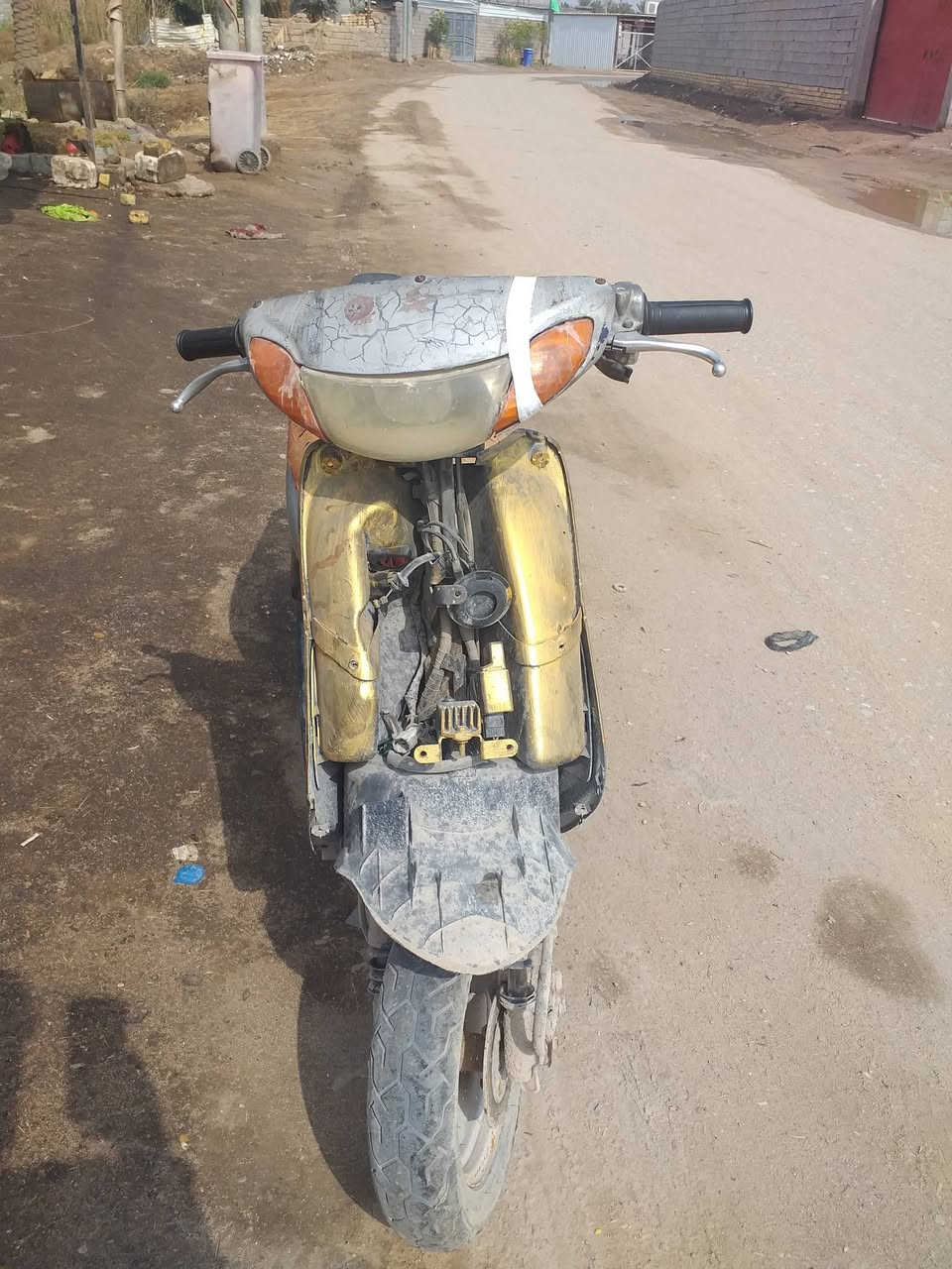 دراجه عصفوري شغاله هندر -سلف للبيع العنوان قضاء المدينه منطقة العباره قرب مطبعه الشهد رقم هاتف ***********
