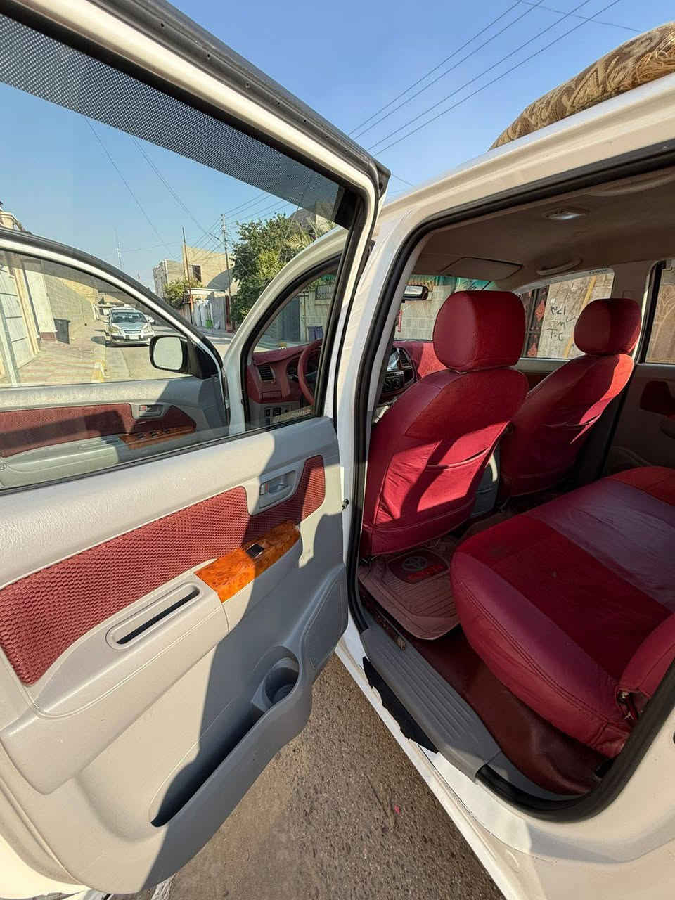 بيكب تيوتا 
موديل 2011
اكير اوتماتيك 
رقم بغداد بأسم صاحبها
صبغ قطعة واحده جاملغ خلفي فقط 
17 $ الف دولار السعر النهائي
للتواصل ***********
