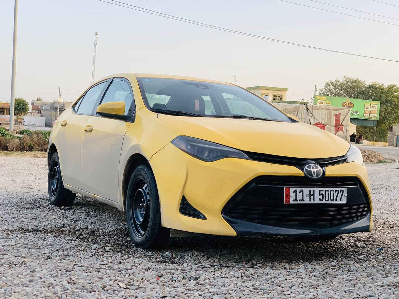 سلامو عليك كرولا تكسي موديل 2018  ضربة خفيف مابي دواخل  جاملغ باب بيلادي سيارة نضيف حيل   170 ماشية  رقم بغداد ينكلزي   رقمو سنوية جديد  رقم تلفون ***********. ادمين🫀
