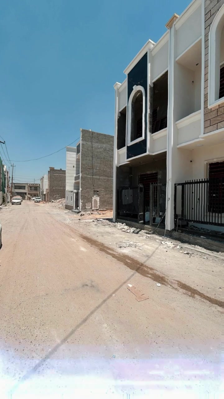 مساحة ٧٠ متر بي ٣ غرف نوم سعر ٧٠ وبي مجال اي ستفسار تواصل على رقم ***********
