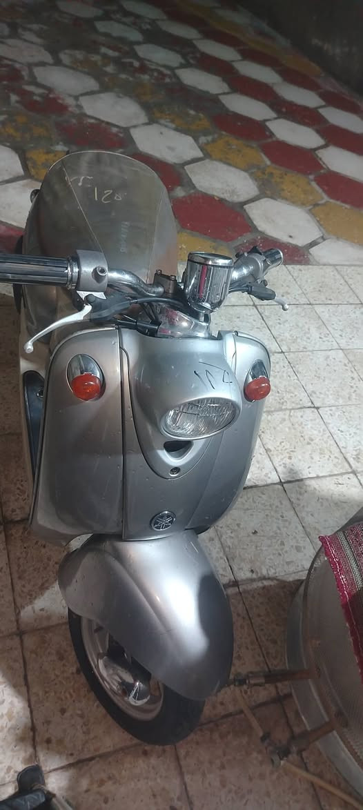 السلام عليكم شباب دراجه مصريه فحل قفل اكسن درجه رمبه صله يومين من طالعه كفاله عامه عداد طوافه كلوب عالي ناصي كله شغل ما بيه اي نقص مكينه برغي مامفتوح شلعه معدل فوك ٦٠ درجه خرسه بلعافيه عله يخذه درجه تخبل سعره ٧٥٠ بيه مجال حك جيه مكاني ناصريه مركز هذا رقمي *********** شراي يتصل وخادم انه شباب مو شراي فدوه روحلك لا تعبني ودرجه بلكرتون شباب.     وتحياتي للجميع
