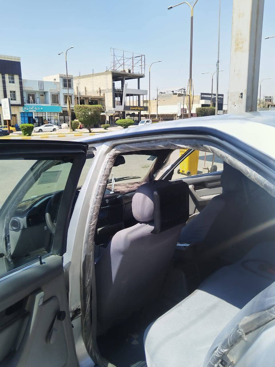 بي ام للبيع موديل 92 سياره صبغ حزام محرك جديد كير جديد تبريد ثلج صدر جديد تخم تاير سياره جاهزه ما ناقصه شي رقم نبار تحويل مباشر مكان سياره فلوجه ***********/***********
