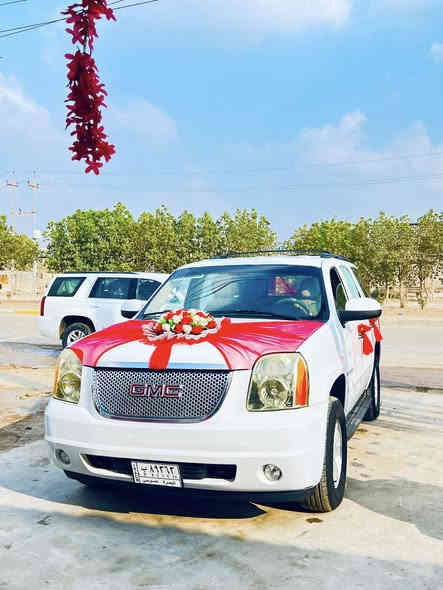 ازين السياره اب 20وب 25 فقط
وبدون لاصق
للحجز ***********
القرنه شارع العام النهيرات قرب جسر المشاة
