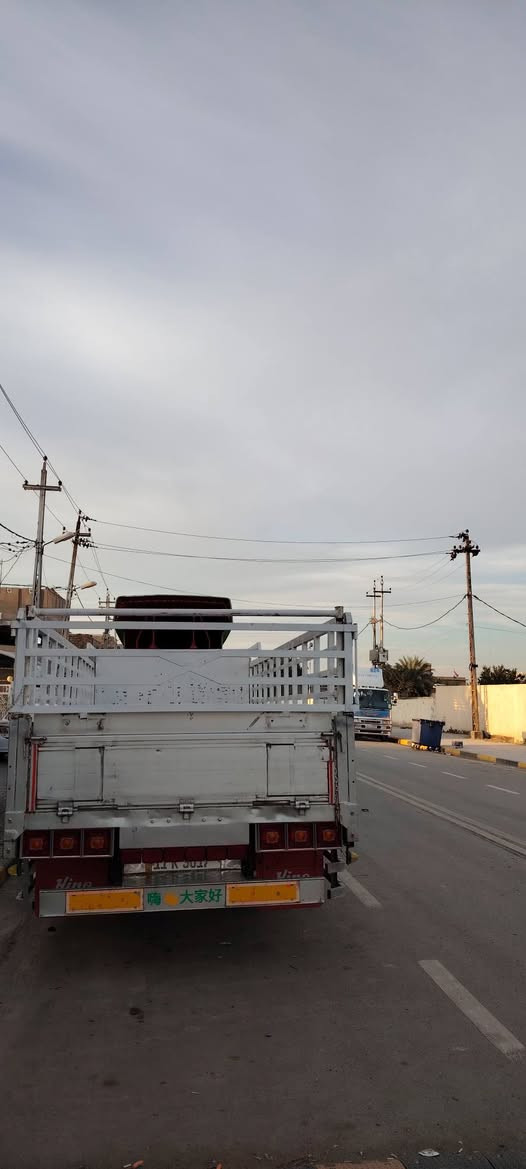 السلام عليكم هينو سته وربع بلادي مكينه سبعين سوبر سياره جاهزه من كلشي المكان الكوت الشهداء ***********
