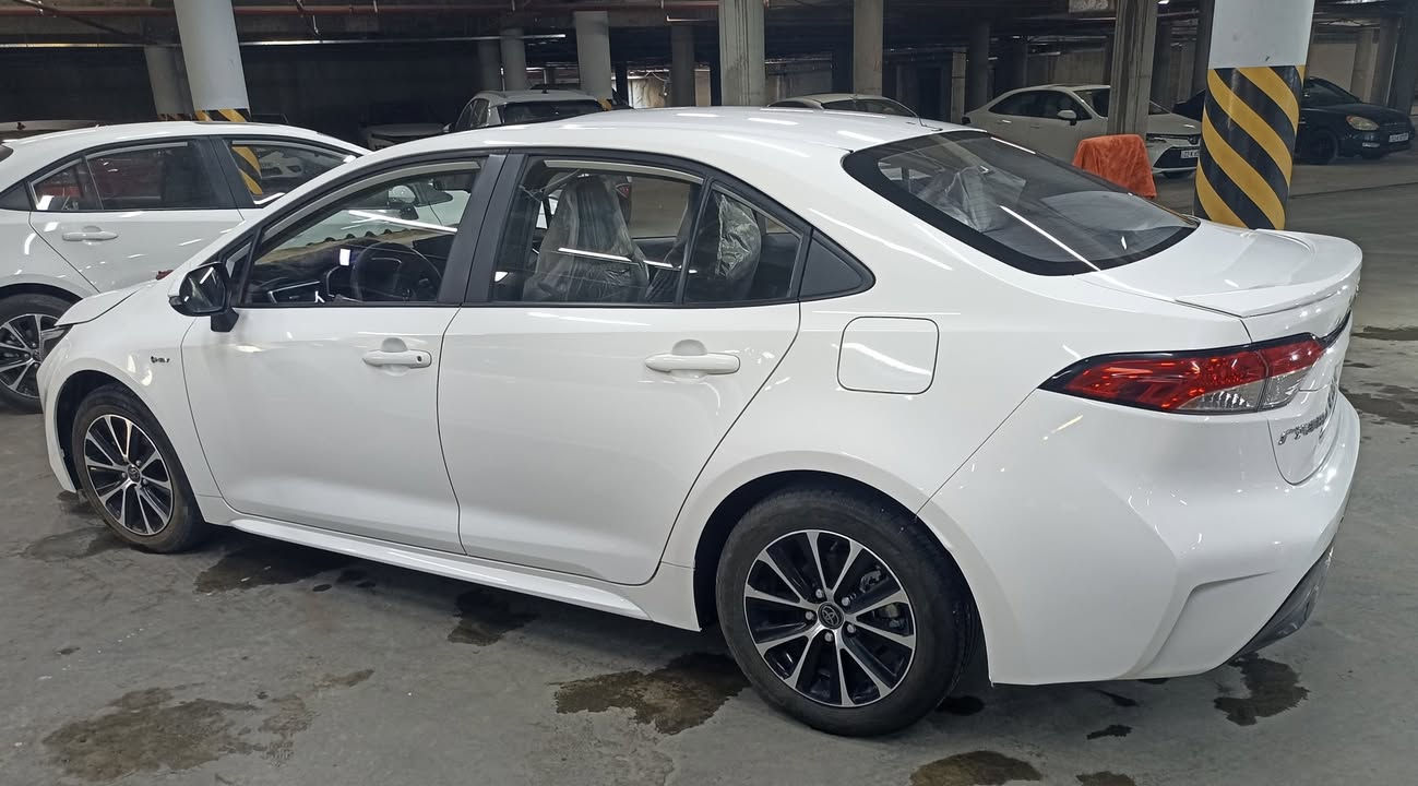 تيوتا كورلا هايبرد 2024 كفاله عامه
رقم بغداد تحويل مباشر 

ماشيه 22

حجم المحرك : 4 سلندر 1800 هايبرد 

المواصفات .. 

بصمة تشغيل وابواب - فتحة سقف

رادار امامي مانع تصادم 

مهاند بريك كهرباء - اوتو هولد

ويل كب - اشاير مري - لايت وكشاف زينون

تبريد قطعتين - شاشه كار بلي - كامره خلفيه مكاني بغداد العامريه السعر 147

 ***********
