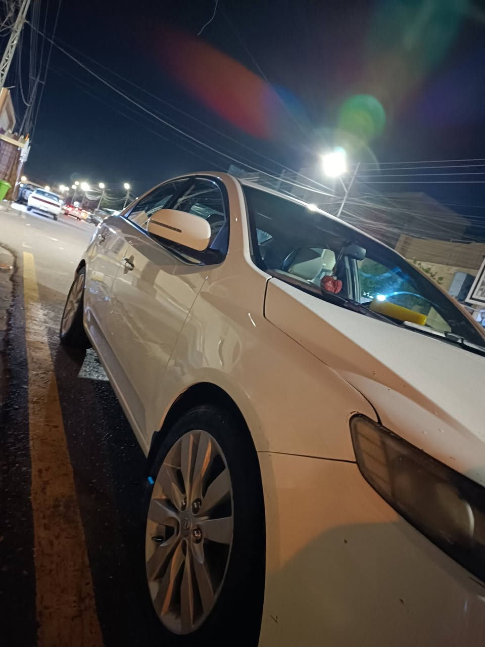 سيارتو 12 خليجي فول مواصفات ماعده بصمه
مري شفط  حساسات خلفيه اشاير مري فتحه كيج حماوه 
تبريد بيانو فول مواصفات  رقم سليمانيه بسمي
السياره جاهزة من كلشي صدر ومحرك وتايرات مانقصها اي شي
(الضرر بنيد)  ملاحضها
السعر105 لشراي وبيها مجال 
بلا زحمه المو شراي لا يتصل
مكاني الانبار الفلوجه 
***********
