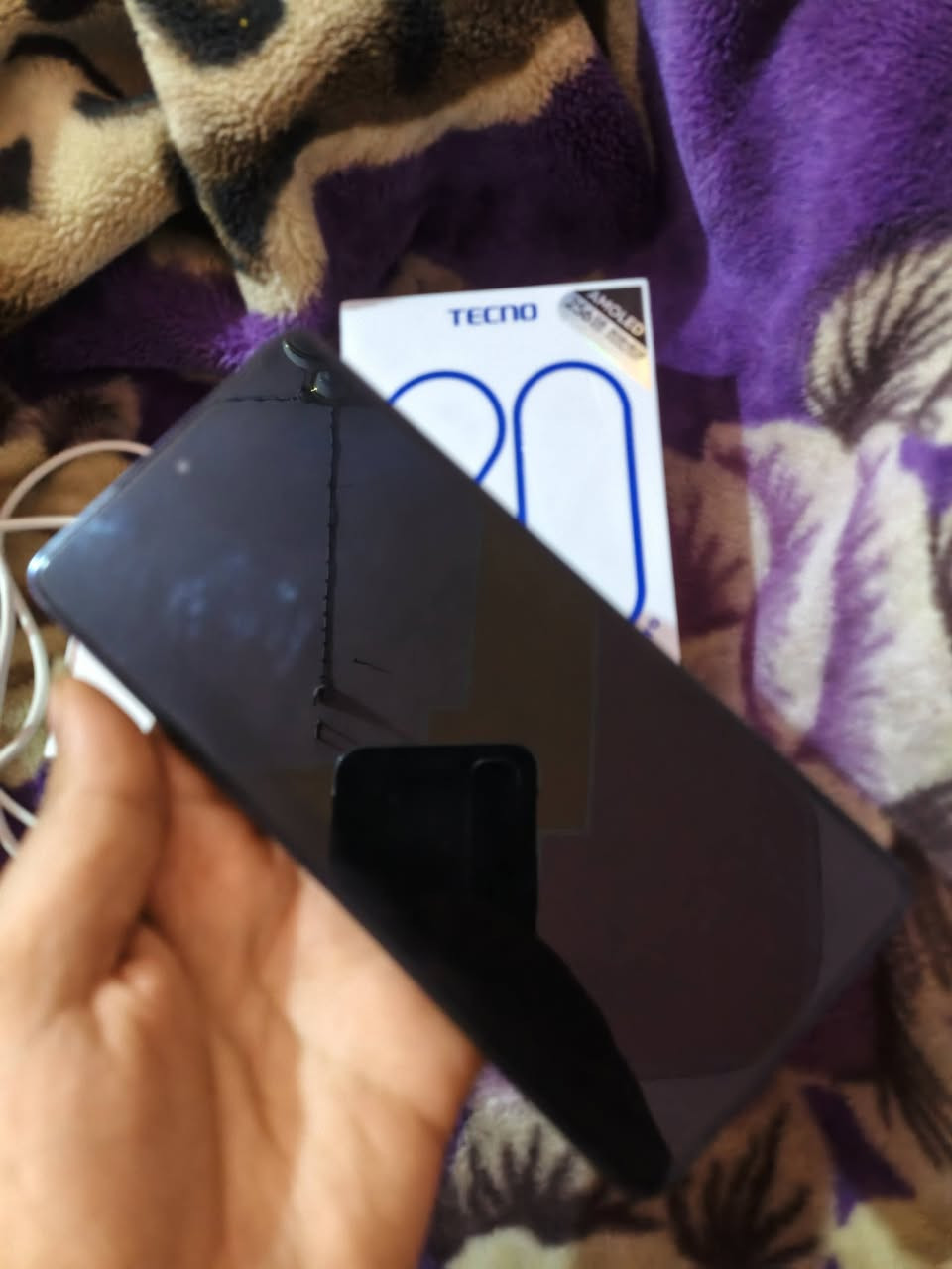 موبايل السعر 200 وبي مجال مع جميع ملحقاته
استخدام اشهر قليله 

بي فقط فطر بادي ومنتهي بلضهر خفيفف جدااا حت ميبين بلتصوير اله تركز
نضافته كدامكم محاجه اتكلم
الموصفات: 

تكنو كامون 20 برو 

حجم شاشه 6.67

تردد الشاشه 120 هرتز

الذاكره 256

العشوائيه 8 

الكامره 64+2+2 ميجابكسل

المعالج MediaTek Helio G99

البطاريه 5000 يدعم شحن سريع 33 واط

مع جميع ملحقاته 

. 

الملحقات

كرتون + شاحن + كفرات عدد 2

العنوان البصرة التنومه


**إذا كنت صاحب هذا الإعلان وتريد حذفه لأي سبب، رجاءا أرسل رسالة إلى الدعم الفني**