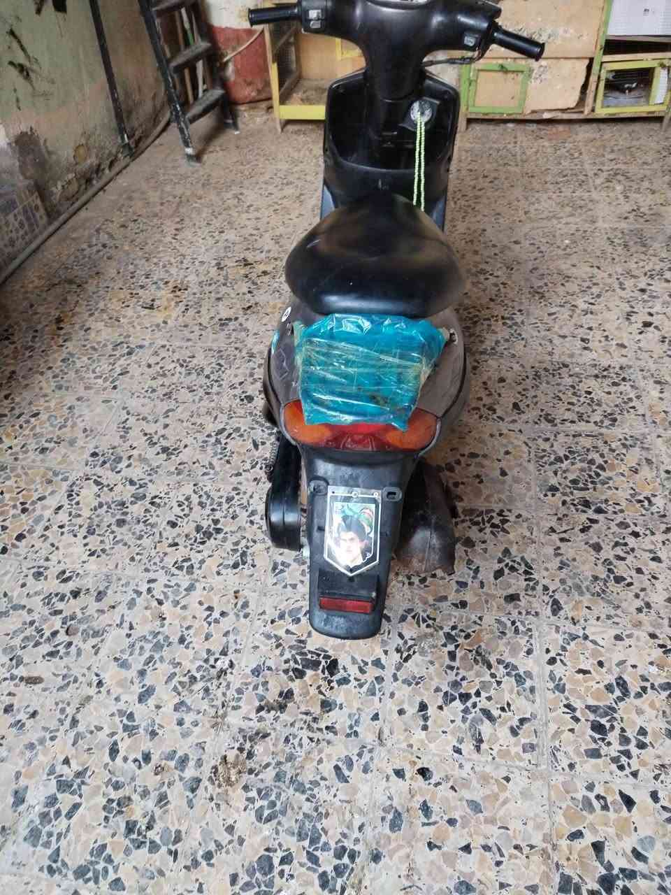 السلام عليكم شباب دراجه تسعه يوماها لبيع دراجه نضيفه ما مفتوحه كهربايات كلها شغاله  سلف هندر شغال دراجه اوراق السعر 550وبيها مجال مكان ميسان العماره حي عسكري قرب مدرسه الرسول متواجد خاص


**إذا كنت صاحب هذا الإعلان وتريد حذفه لأي سبب، رجاءا أرسل رسالة إلى الدعم الفني**