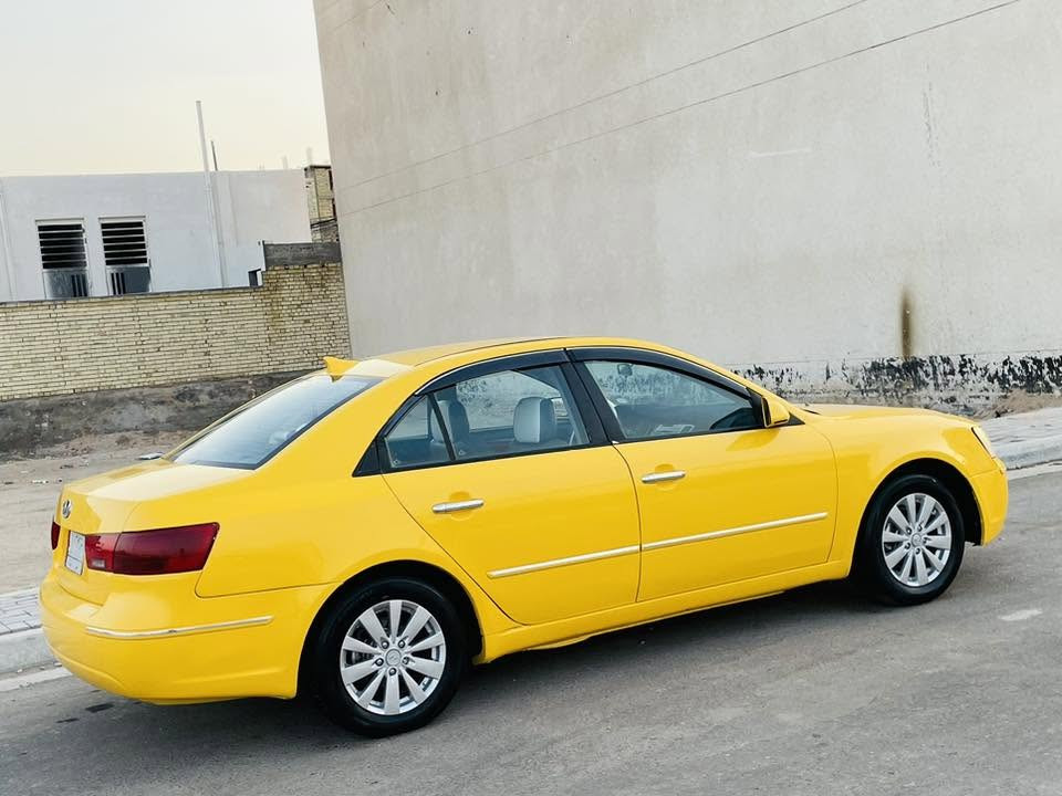 سلام عليكم البيع هونداي سوناتا موديل 2009 وارد امريكي حادث بنيد فقط ولباقي مكفولة كفالة عامة شرط اليبل واحد سيارة جديدة وجاهزة من كلشي تبريد ثلج حدادية تخم تاير كير ومكينة 2400 مكفولات هيه غرامات مصفره سيارة أحله من صور السعر 102 لاستفسار علا رقم *********** مكان سيارة كربلاء

