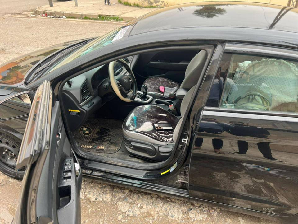 معارض فقط
النترا 2018 هزه وسنويه ورقم جديد
بيها 4 مكانات صغار بارد وبيها جاملغ سرقه بامريكا وجاملغ خلف يسار صبغ فقط
ماشيه 86 الف نص فول محرك ما مفتوح
شرط وكاله وتحويل 
***********
***********
