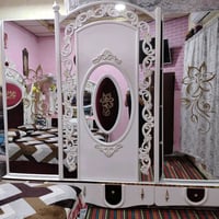 غرفه تركيه • نضيفه • مستعملة ٢ سنين