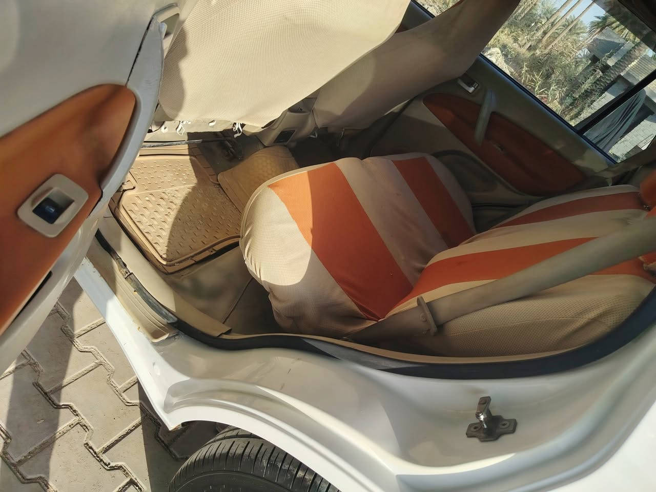 السلام عليكم تيكو موديل 12رقم بابل دولي سياره بااسمي سياره مكينه وكير وتبريد خير من الله مكينه 2000كير ميكانيكي سياره جاهزه من كلشي لايت زنون تدفئه كشنات شغاله عنوان بغداد السعر 58  رقم التليفون ***********
