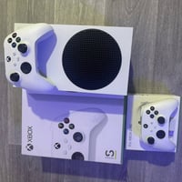 اكس بوكس سيريس S • نظيف • جوستك اصلي