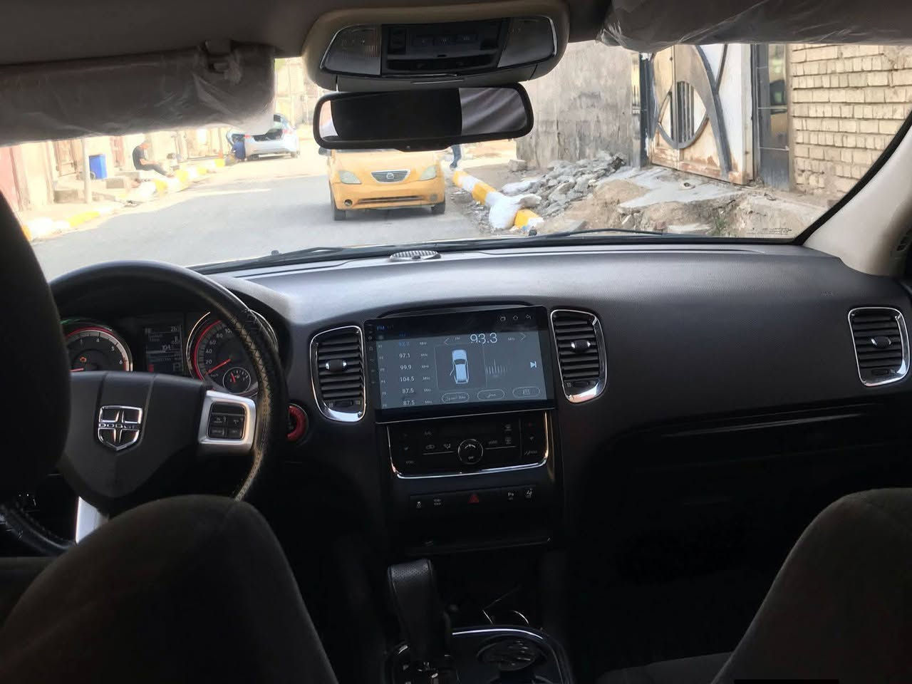 سلام عليكم
دورنكو ١٢هيمي رقم اربيل كفالة عامة وراد كندي 
فورويل ملغي 
فول واحد على واحد
مكينة كير اكسن حدادية تبريد كله جداد ع شرط 
بيه دحجة  كد شبر باب خلف سايق فقط بعده. على وضعه 
 بيع او مراوس 
سعره175بيه مجال 
للاستفسار ***********
