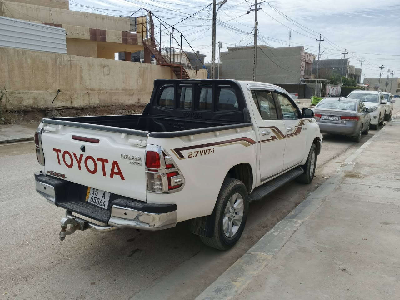 السلام عليكم من رخصت الادمن بيكم موديل 19 كويتي رقم انبار دولي ماشيه183 كير اوتو  كفاله كير محرك حداده تبريد تخم تاير السيارة جاهزه من كلشي كفاله عامه من كلشي لا صبق ولا ضربه السعر 275وبيه مجال العنوان الفلوجة الاستفسار أكثر على هذا الرقم ***********  اعتذر عن الخاص او التعليقات
