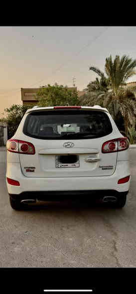 السلام عليكم
✅سنتافيا 2010 (خليجي) للبيع بدون مراوس شباك اسود اطار نيكل 
✅باسمي رقم بغداد مشروع وطني تحويل ثاني يوم
✅بدون حادث ماشي 140000 كم حقيقي بدون تعديل دك جرص بعد سرعة الـ 120  بلادي وضعيه الشركه
✅مكفوله من الضربه او الصبغ او الشاصي
✅بيه ملاحظات بسيط جدا تعديل على البارد فقط و بيه  تكحيلات الدعاميه الاماميه يرادله تعمير

المواصفات:
‏✅ 6v /3500  حجم المحرك  
‏✅ 4x4 
✅ فتحة سلايد روف طكتين 
✅  داخل جلد مميز لون قرمدي بلادي من القطع النادره
✅ دشبول صاج
✅  سبعة راكب 
✅ 3 قطع تبريد والقطعة الاخيرة تحكم
✅تحكم استيرن
✅سبيره نازل يمك 3 مرات فقط
✅اشاره بالمري
✅باتري جديد 
✅ شاشة عمل 
✅ كامرة عمل
✅ مفتاح 

💵 💵 💵السعر:((((160ورقة)))) وبيه مجال شي بسيط حك العمله
***********
حسين علي
المكان: بغداد/حي العدل خلف تجهيزات الربيع
