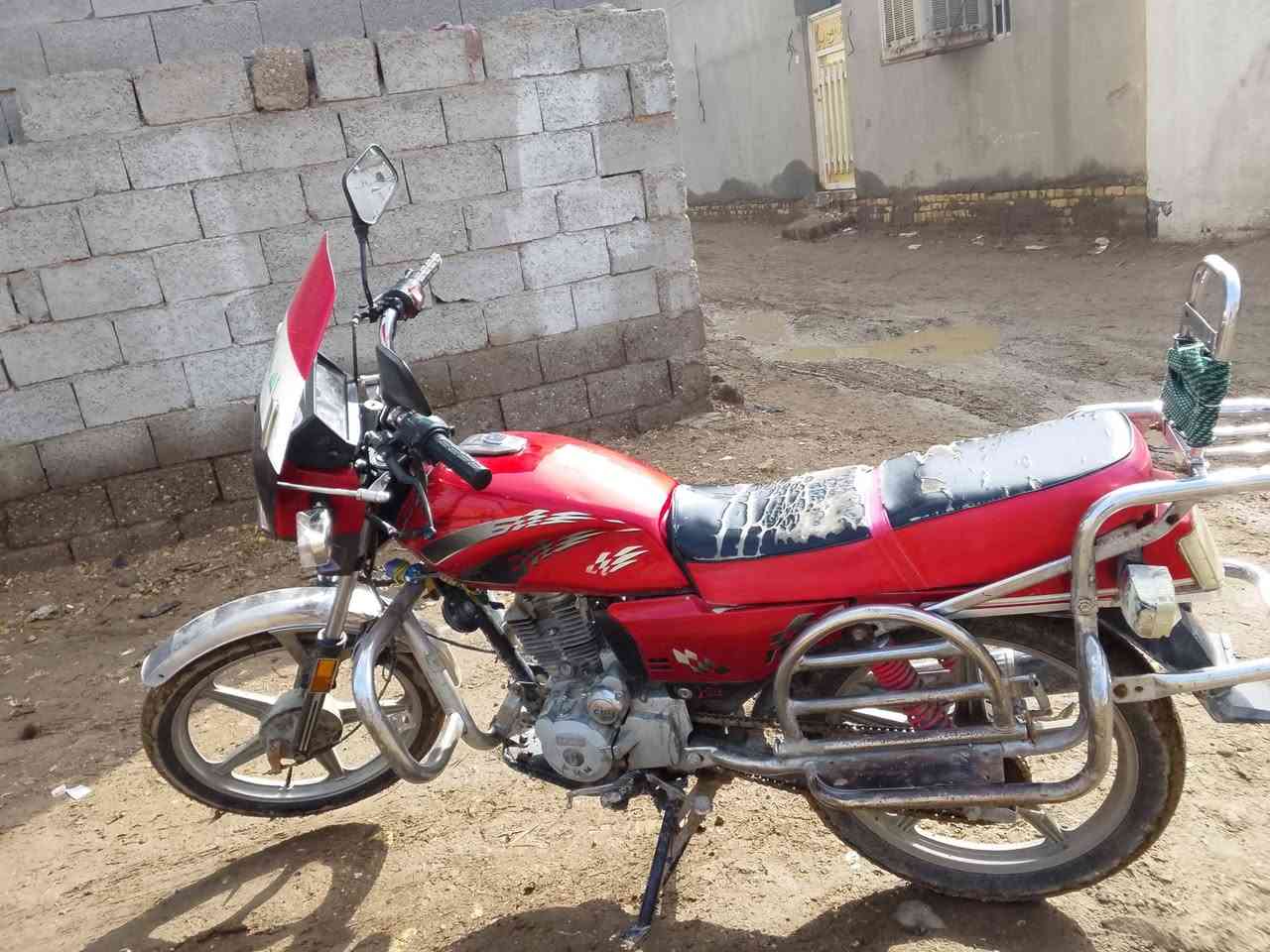 سلام عليكم فيوم للبيع مديل ٢٠١٤ نضيف سعره خاص  منسب مكاني وسط قضاءا نعمانيه ***********/***********
