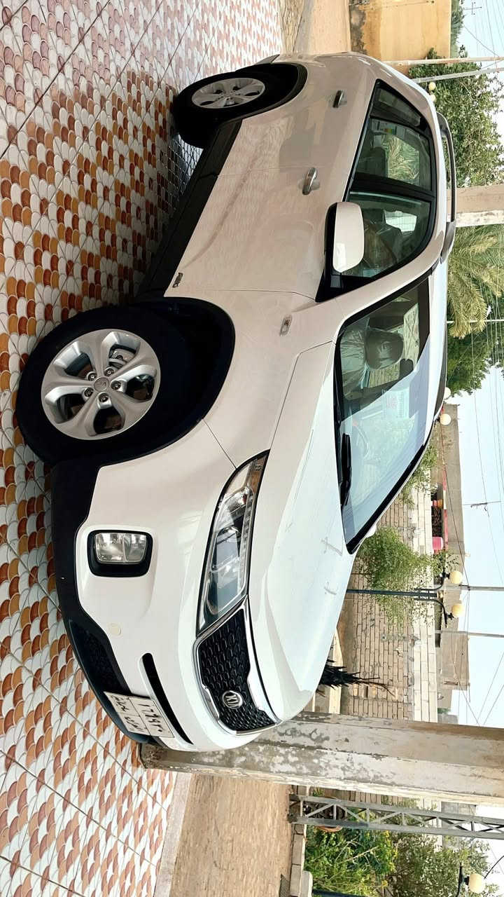 كيا سورنتو 2014 خليجي سيارة جديده وكلش نظيفه جاهزة من كلشي محرك 4 سلندر دوش المرغوب 7 راكب تبريد 3 قطع مكفوله كفاله عامه حتى الدعاميات شرط الفحص والسونار حدادة عامه جديده تخم تاير ياباني الاصلي تبريد ثلج تدفئة جاهزه سنوية منتهيه بأسم كردي حاضر للتحويل والوكاله دواخل بيجي المحرك مفتوح والسياره بيها فقط شخط بالباب الايمن الخلفي ومكحل شغل درجه اولى سيارة نظيفه كلش ومابيها كل نقص للبيع فقط السعر 155 ورقه وبالعافيه على الي ياخذها العنوان البصرة القرنة ***********-***********
