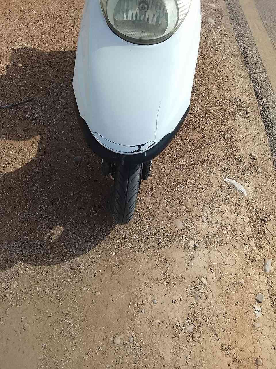 دراجه سبيسي ياباني نضيفه
مجفته مره واحد رايمر.        كهربائيات شغال.  

سلف هندر  ...    تايرات جدد 

كوت  العزه الجديد 
السعر 650 وبيه مجال 
***********
