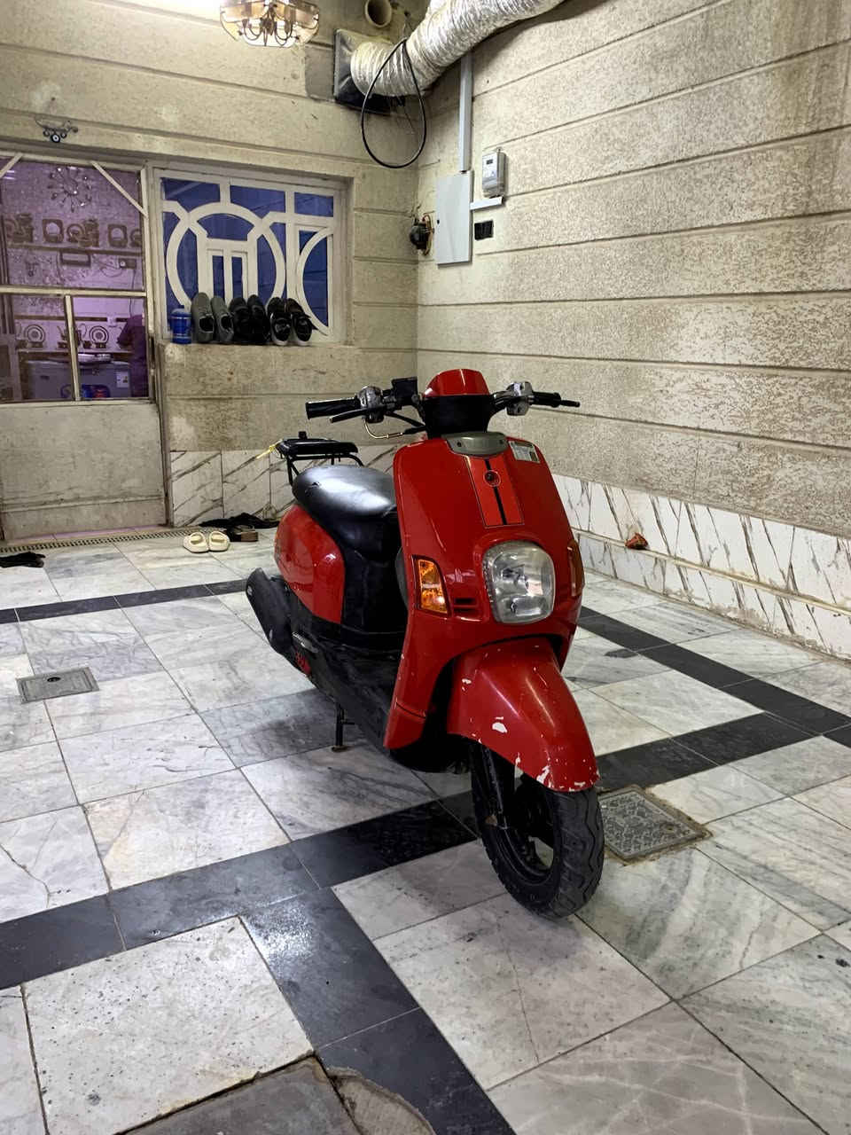 دراجه ماكس بوليسي للبيع دراجه حلوه ونضيفه كلشي شغال بيهه اشاير كلوب كدام بريكات عينه عندك بس السلف عطلان فقط مكينه مفتوحه مكينه خرسه ماينسمع صوت الهه مشيهه حلو دراجه كدام وجهك كامله سعرهه 600 وبيهه مجال حك الجيه لاتراسني وتكلي شنو بيهه كاتبلك كلشي مكاني بصره الحكيميه رقمي ***********
