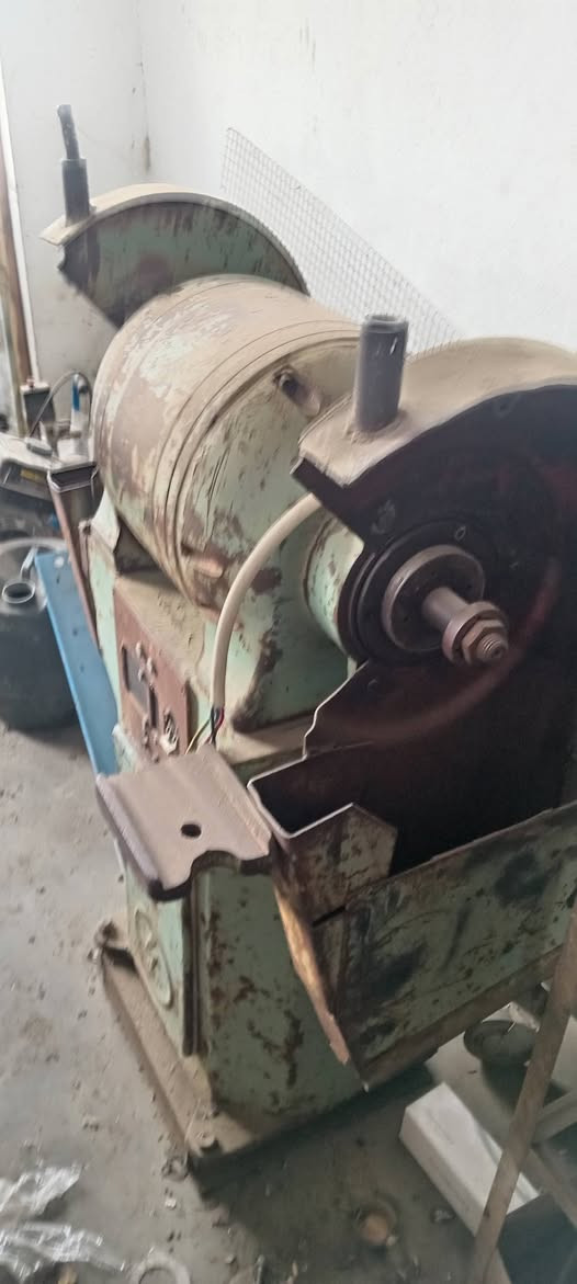 مكلف بل نشر للبيع كوسره  شغاله عل فحص  يمكن استعمال للرايمر باقي التفاصيل تفضل خاص


**إذا كنت صاحب هذا الإعلان وتريد حذفه لأي سبب، رجاءا أرسل رسالة إلى الدعم الفني**