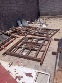 ٦ أبواب • ٣ شبابيك • ضفيرة كهرباء