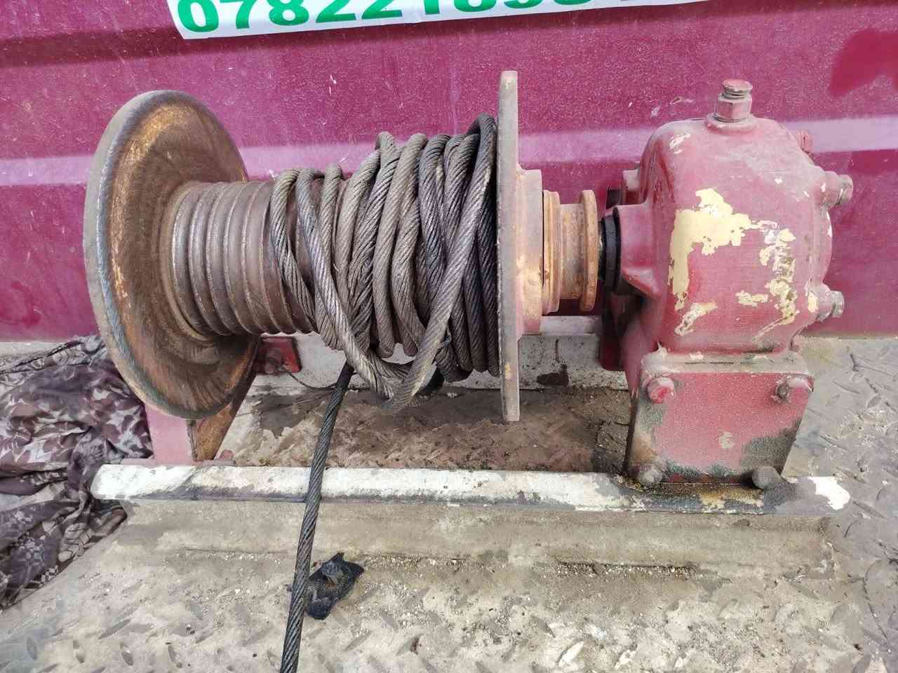 ونج للبيع او مراوس بهمر مكاني بغداد
***********
