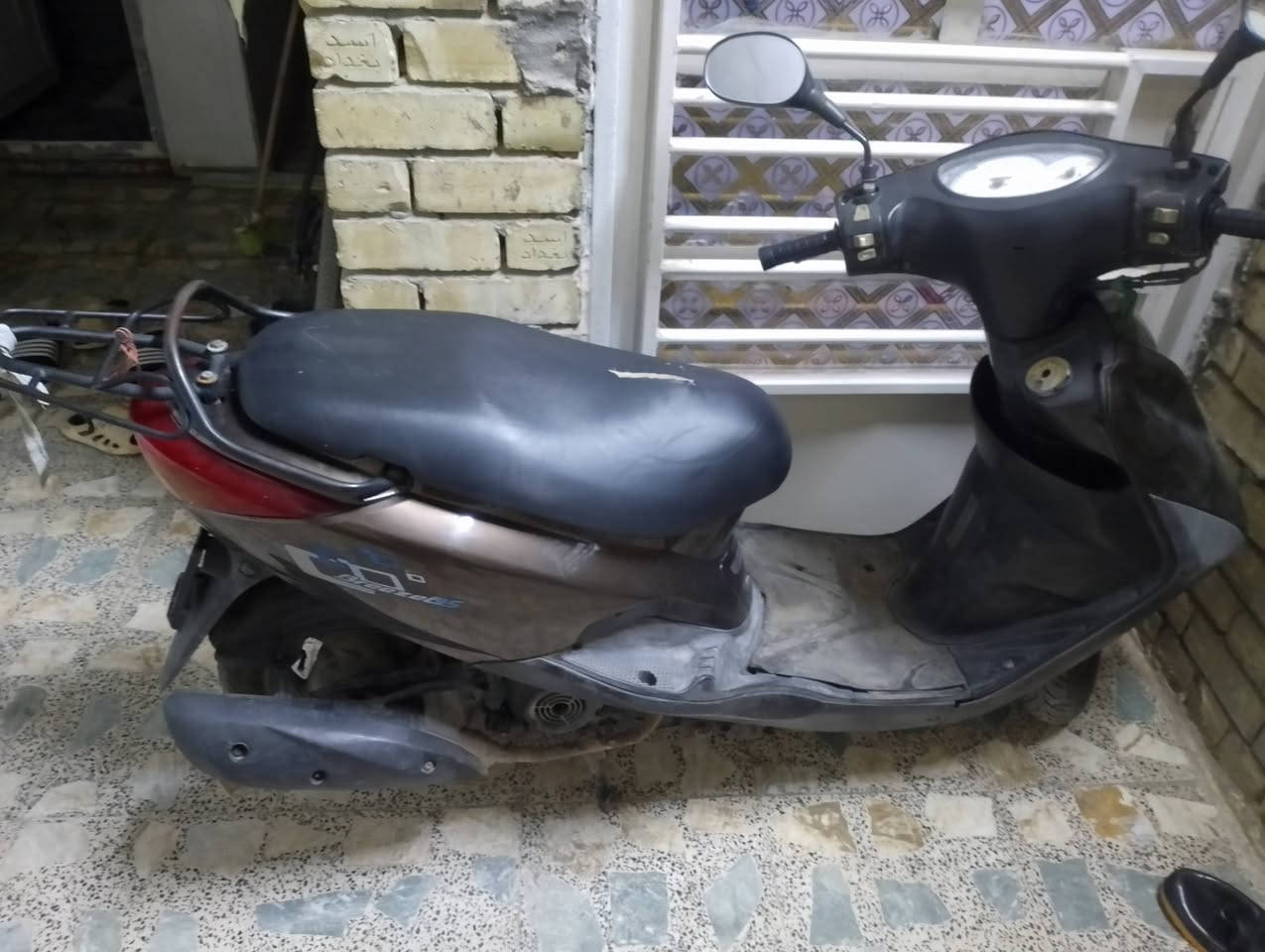 السلام عليكم دراجه بريز نوزل خطين مكفوله نكره سلف دراجه ناعمه حيل خير من الله كفاله برغي ما مفتوح بيها
زوج تأثيرات صالهن يومين من شادهن
المكان بغداد شارع فلسطين 
السعر 850 أو بيها مجال 
***********
