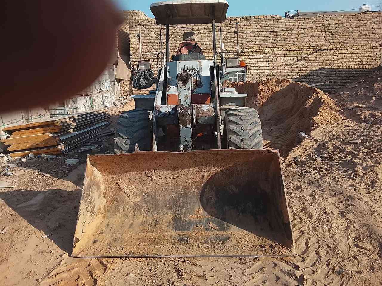 سلام عليكم شغل فوركاوه رقم بغداد الماني شغال بشغل سعر140وبي مجال رقم الهاتف *********** العنوان ديوانية المركز المدينة
