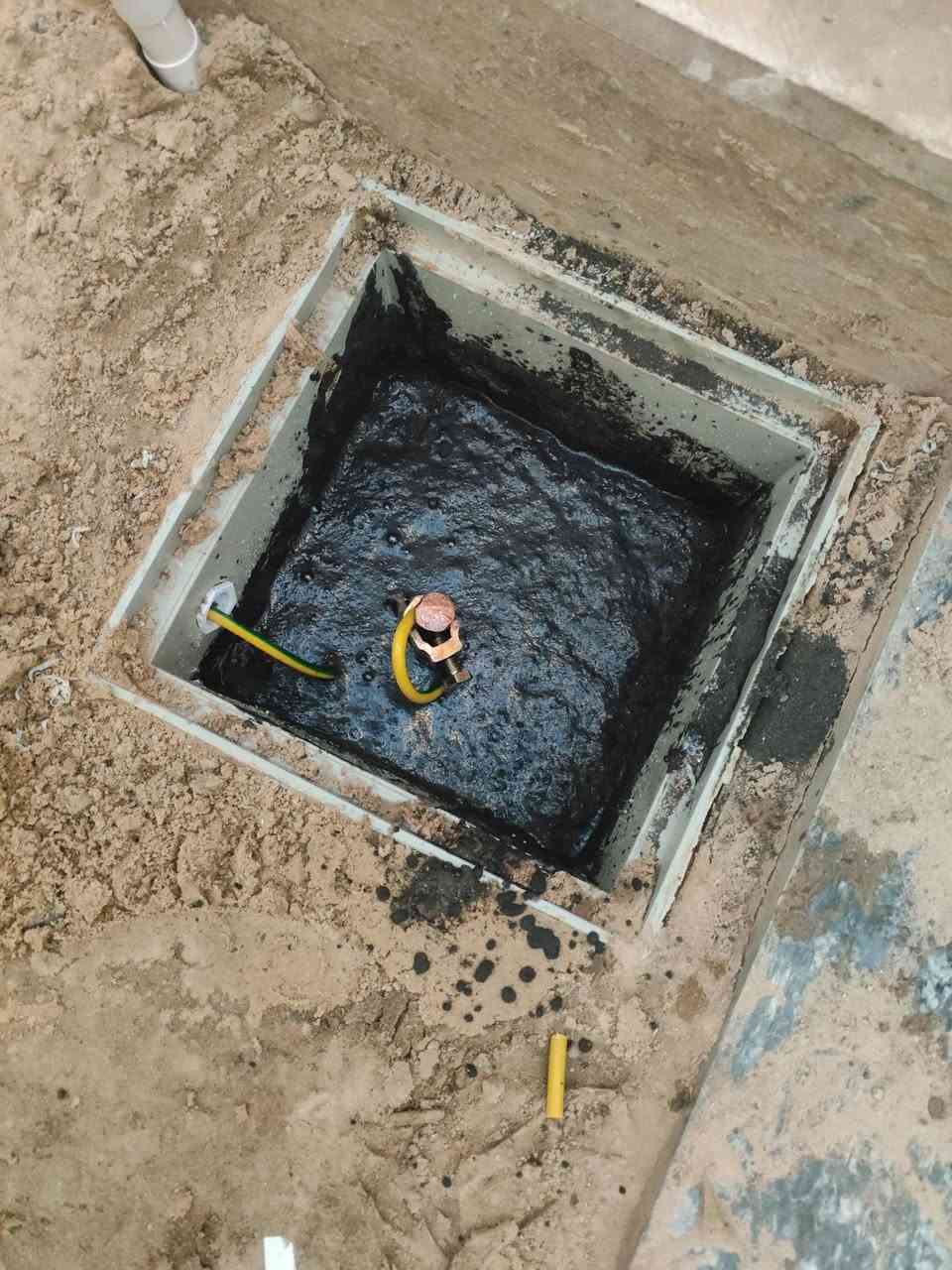 عمل بنل سيارة شحن بي واي دي حماية من تاريض والفولتية ***********
