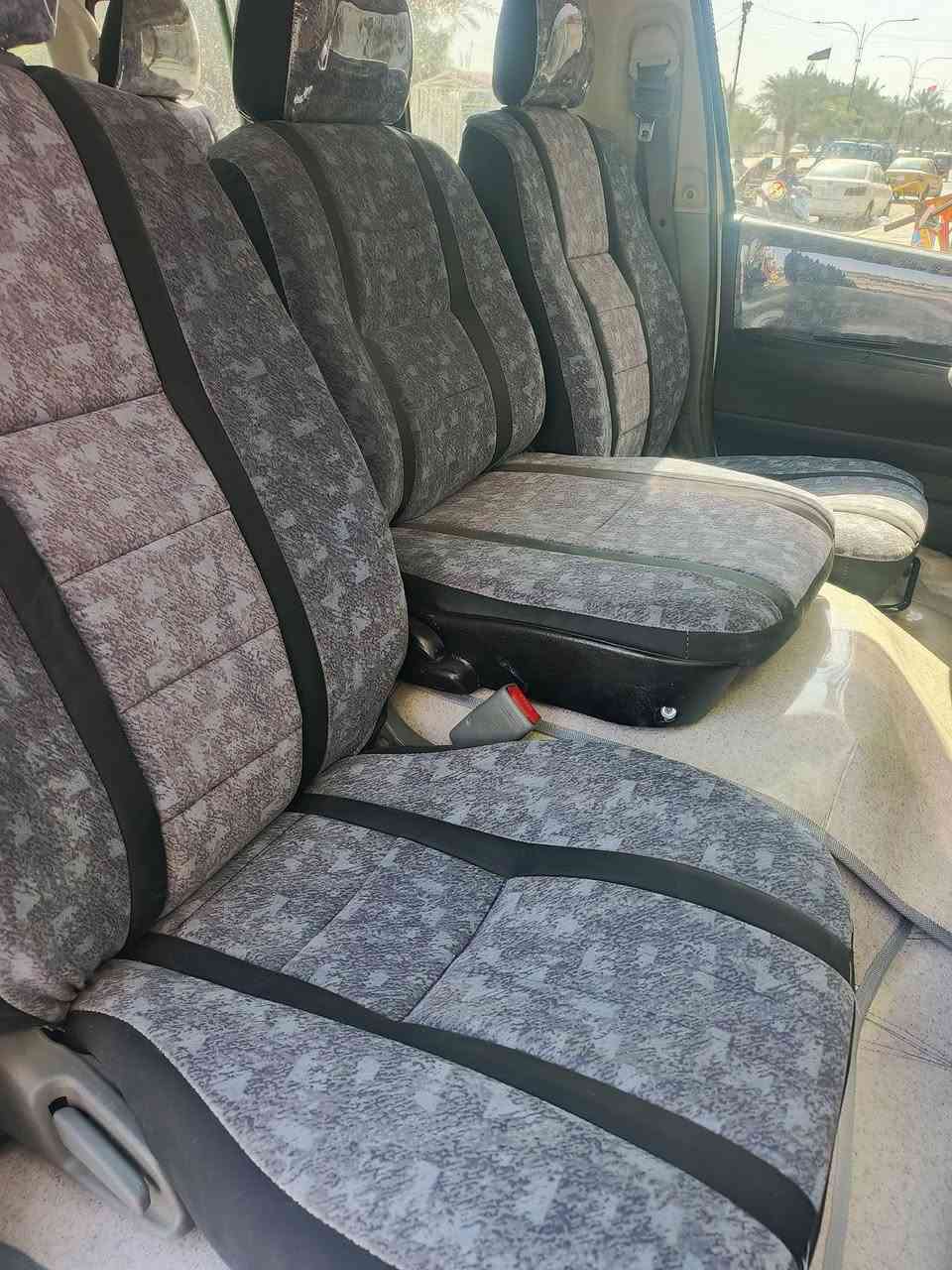 السلام عليكم 
دوشة الزهراء 
عمل دوشمه انواع السيارات 
عمل كشنات 
عمل ارضيه
عمل قماره 
عمل سفاري 
اجود انواع الاقمشه والجلود 
بأدارة 
رزاق ابو حسين         *********** فقط اتصال 
***********
بغداد الشعله الشارع العام قرب شارع الزركاني
