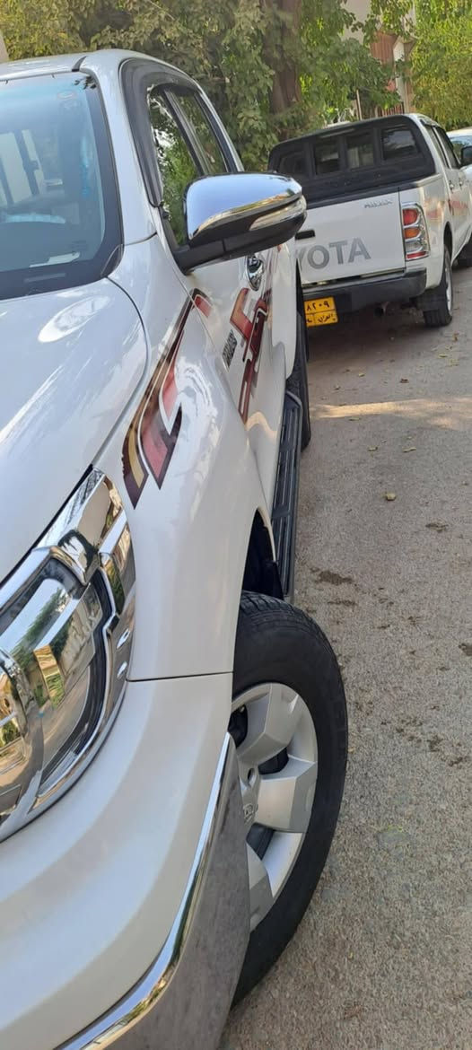 تیوتاهایلۆکس مۆدێل2017جیهان بێبۆیاخ بێساردنوکەدەرزی پێوەنییەلۆک لۆکەوەکسفروایەنمونەهیدەستیخۆمانە 100هەزاری هەقیقی ڕۆشتووەسعری 250مەعمەلەسەنەوی تانزیکی 2028تازەیە ***********..*********** حلبجة, السليمانية
