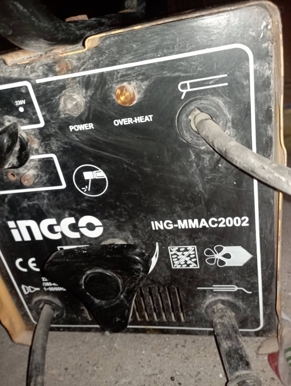 مكينة لحيم وياها وايراته للبيع بسعر مناسب الشراي يراسلني خاص ويدلل


**إذا كنت صاحب هذا الإعلان وتريد حذفه لأي سبب، رجاءا أرسل رسالة إلى الدعم الفني**