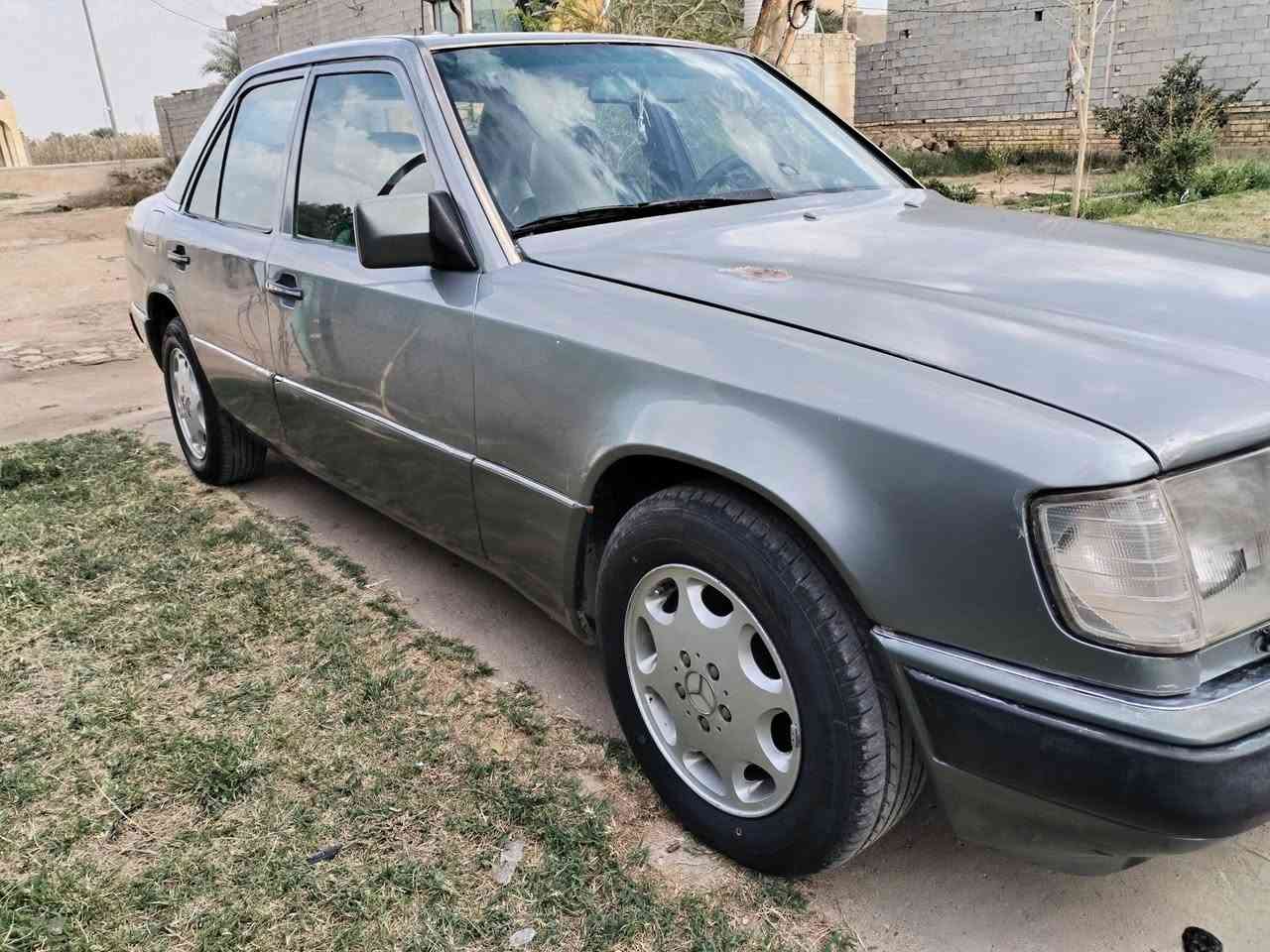 سلام عليكم البيع مارسدس دب موديل 91 رقم بغداد تحويل ثاني يوم كير محرك 3000 فيشه وبطل جديد تبريد ثلج تخم تاير جديد قبل يومين حداديه أمامي وخلفي جديد قواعد دبل بلاد كهربايات شغاله منظومه زنون داخل ابو الارباك السعر ٦٠ وبيهه مجال قليل مكاني ناصريه الرفاعي ***********
***********
