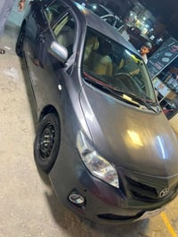 كورلا 2013 وارد خليج محرك 1600 بيها بس بنيد بدون وبيه شبر بلجاملغ داخل...