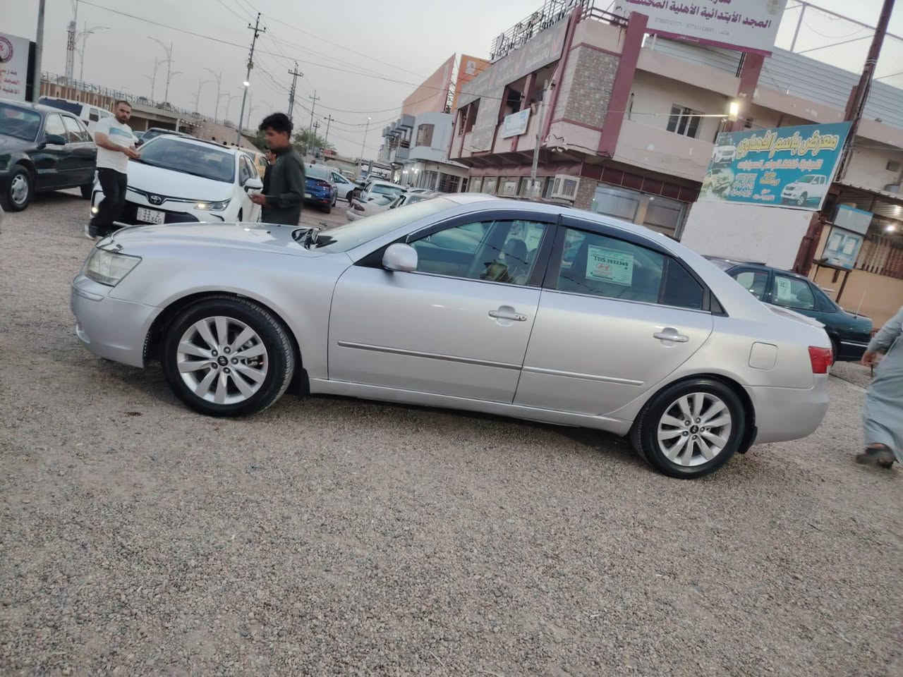 السلام عليكم سوناتا 2008 محدث بجم 2010 وارد امريكي محرك 6 3.3 مكينة مال حاوية صارلهة اسبوعين مصبوغة حزام وبيهة ضربة براس الشاصي جهة امام السائق السعر 85 وبيهة مجال بسيط ***********
