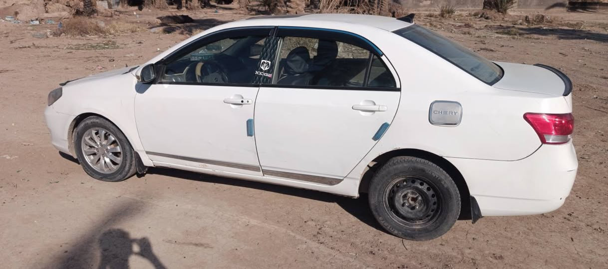 السلام عليكم بيوايدي g3  للبيع
رقم كربلاء انكليزي بأسمي هزه جديده مداور شوكت ميعجبك 
كير اوتماتيك بلاد محرك مستحق يصرف سياره شغاله وين ميعجبك روح بيها 
بصمه  تشغيل تحكم ستيرن  بصمه ابواب فتحه سقف لايت عدسه
 4 ويل كب 
 
مكانها حله السعر48 وبيها مجال تجي تكلب وتفحص عجبتك تشلع عيوني❤
 ماعجبتك هم تشلع عيوني تفطر يمي وتروح❤
***********
