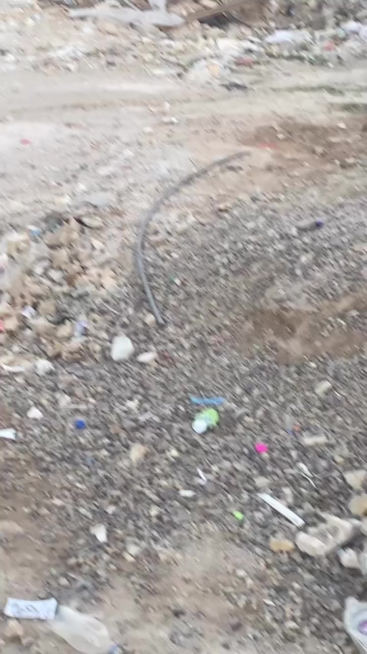 السلام عليكم
بيت للبيع 100 متر شارع الحسينية الخضره 
 بسعر معقول للتواصل الاتصال فقط 
 ‭0780 681 9699‬ ابو سجاد
