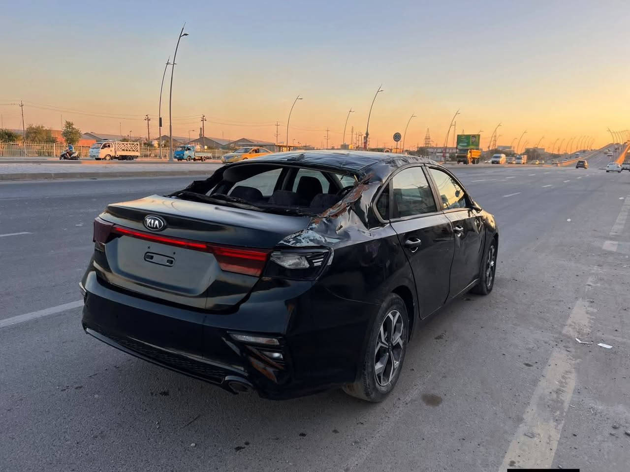 السلام عليكم خوان للبيع كيا فورتي موديل 2019 رقم اربيل ألماني تحويل او وكالة السياره بيهة حادث ابيعها علة حادثهة شغاله وتمشي مكينة 2000 الاستفسار الاتصال *********** مكان بغداد
