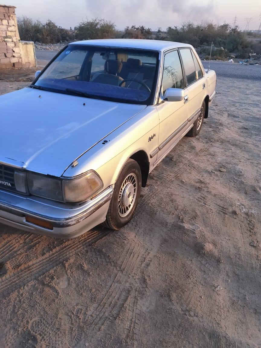 سوبر سيدان موديل 91 رقم مثنى انگليزي تحويل مباشر سياره مرشوشه للجماليه وبيه طخات بسيطه مكينه وگير بطه مكفولات تخم تاير حداديه جديده تبريد مايشتغل مكاني الديوانيه قضاء الدغاره السعر 45 وبيه مجال  للاستفسار ***********
