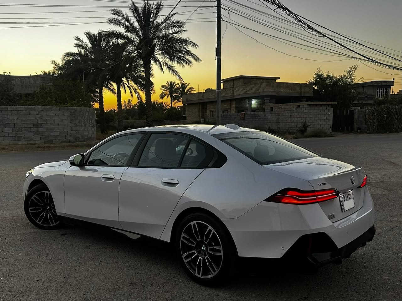 🔥 BMW 530i xDrive M Package 2024 🔥
وارد أمريكي كلين Title، بدون أي ضرر أو حوادث، بحالة ممتازة جداً.

✅ ماشية 19 ألف ميل قابل للزيادة
✅ محرك 2.0 TwinPower Turbo مع نظام Mild Hybrid
✅ قوة 255 حصان
✅ نظام دفع رباعي xDrive
✅ M Package أصلي كامل
✅ جنوط M Sport
✅ شاشة BMW Curved Display الكبيرة
✅ نظام iDrive 8.5 الأحدث
✅ Apple CarPlay & Android Auto
✅ كاميرات وحساسات أمامية وخلفية
✅ مقاعد جلد كهربائية مع الذاكرة
✅ بصمة تشغيل ودخول ذكي
✅ إضاءة داخلية Ambient Light متعددة الألوان
✅ شاحن لاسلكي للموبايل
✅ نظام صوتي هارمن كاردن 

💰 السعر: 53,000$

📞 رقم الهاتف: ***********

🕘 أوقات الاتصال: من 9:00 صباحاً إلى 10:00 مساءً

📍للاستفسار الاتصال على رقم الهاتف.
