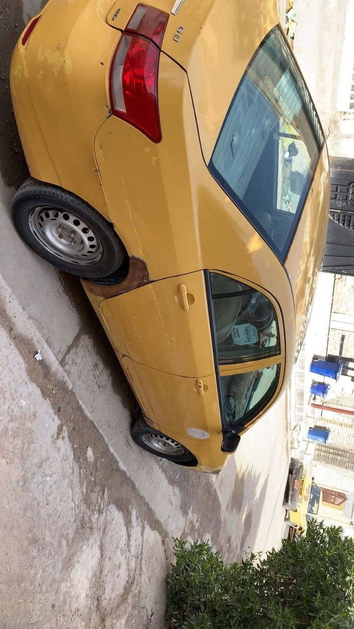 سلام عليكم بيوايدي ٢٠١٣ مكينه كورله لاتنقيص ولاتبخير بدون راعي السعر ٢٠ وبيهه مجال اتصل على الرقم ***********
