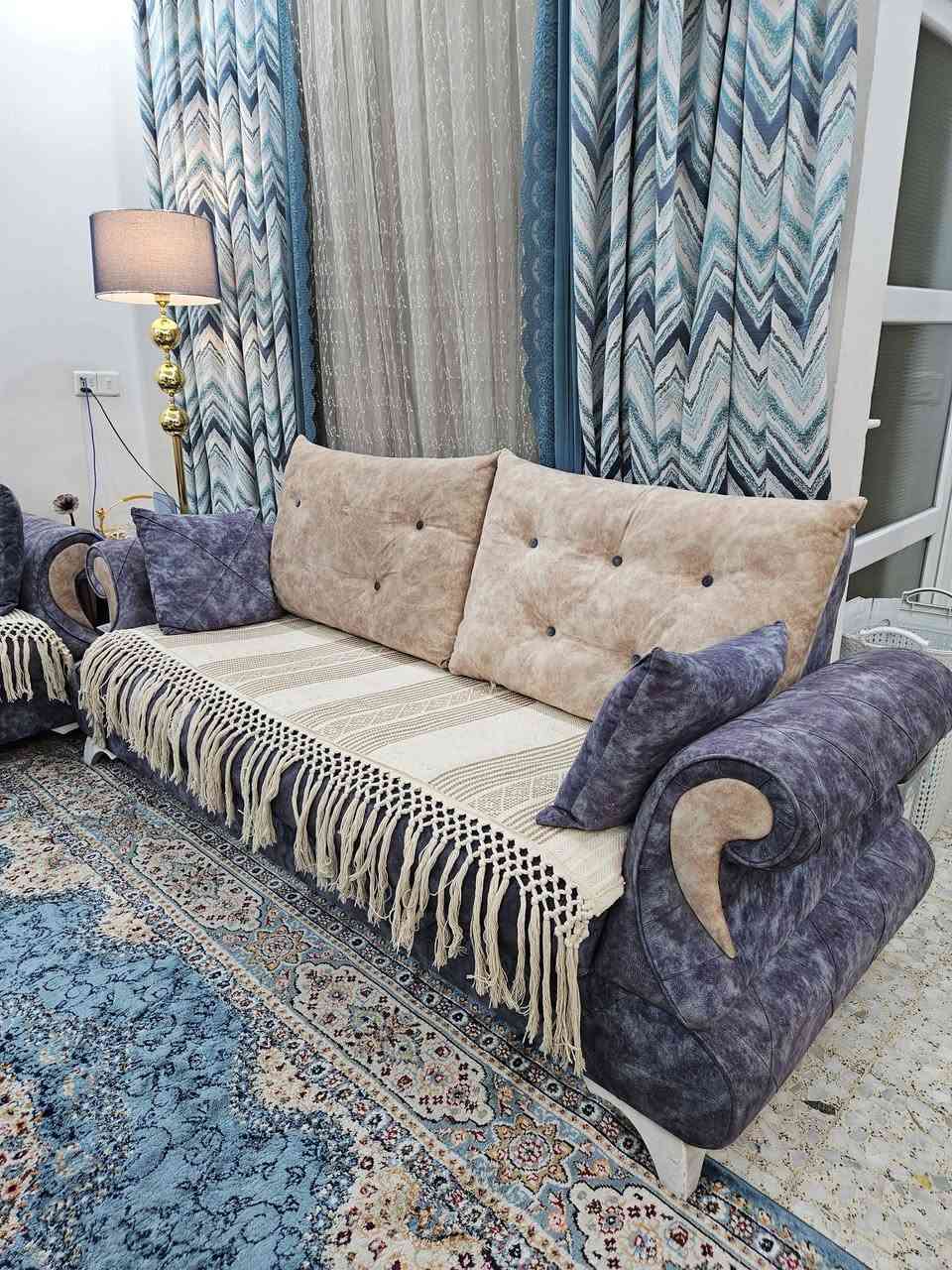 السلام عليكم 

عندي هذا الطخم اخذته بوقتها ب١٠ ورقات والله العظيم بس حاليا اريد ابيعه بسبب ضيق المساحه 
(( سعره ٥٠٠ الف ))
العنوان القادسيه الثانيه


**إذا كنت صاحب هذا الإعلان وتريد حذفه لأي سبب، رجاءا أرسل رسالة إلى الدعم الفني**