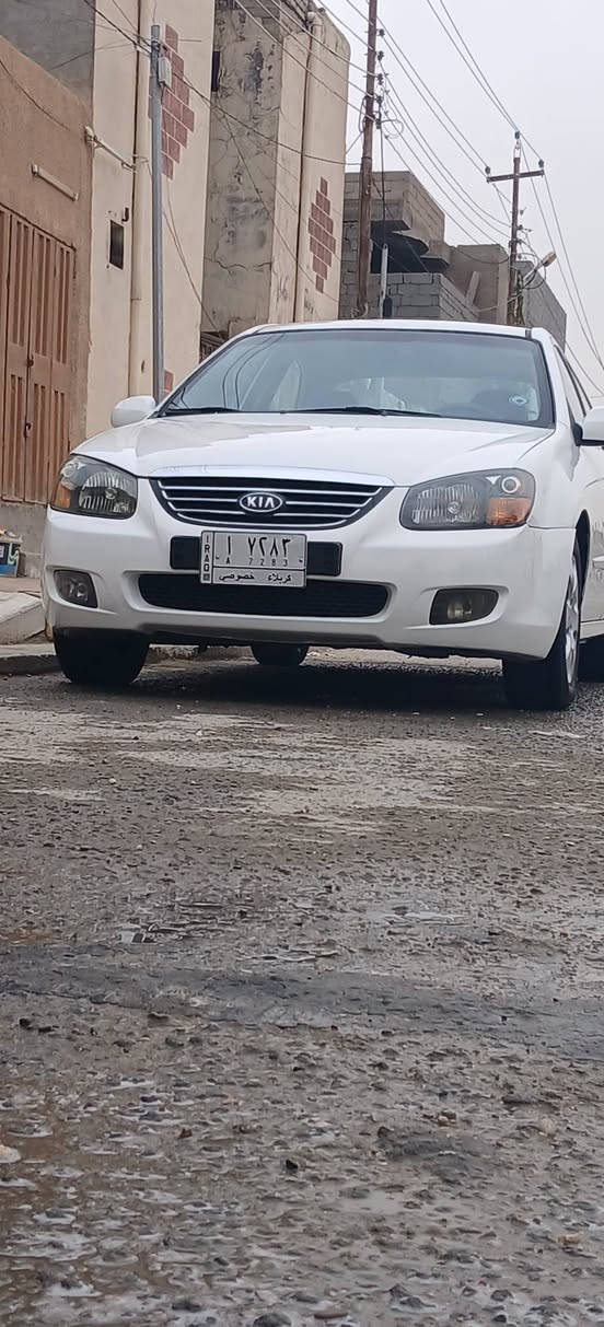 السلام عليكم
كيا سبكتره موديل 2008 
السعر 100 $ وبيها مجال 
السياره بيها البند صبغ والهلال الخلفي صبغ مكينه كير تبريد حداديه جديده كامله مكمله تخم تاير جديد مكاني كربلاء الاستفسار ***********

