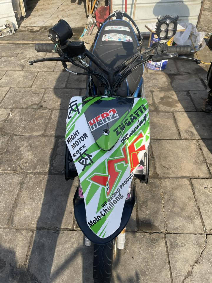 سلام عليكم ماكس عدلة مال لعب 
تعمير جديد من تاير لتاير كلة جديد نص نكرة دراجة
بيهة كلجات رياضي صدر رياضي كور مال رمبة رولة مال رمبة سعرهة 650 مجالها بسيط 

بغداد تقاطع درويش

***********
