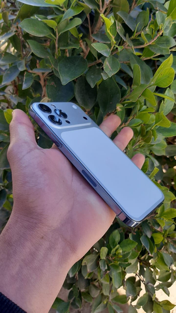 سلام عليكم 
للبيع ايفون 13 برو ماكس 
ذاكره256 بطاريه 100 
مستبدل شاشه وبطاريه 
فيس ايدي شغال 
محول 17
السعر 425 بي مجال 
عنوان بابل محاويل 
للاستفسار ***********
