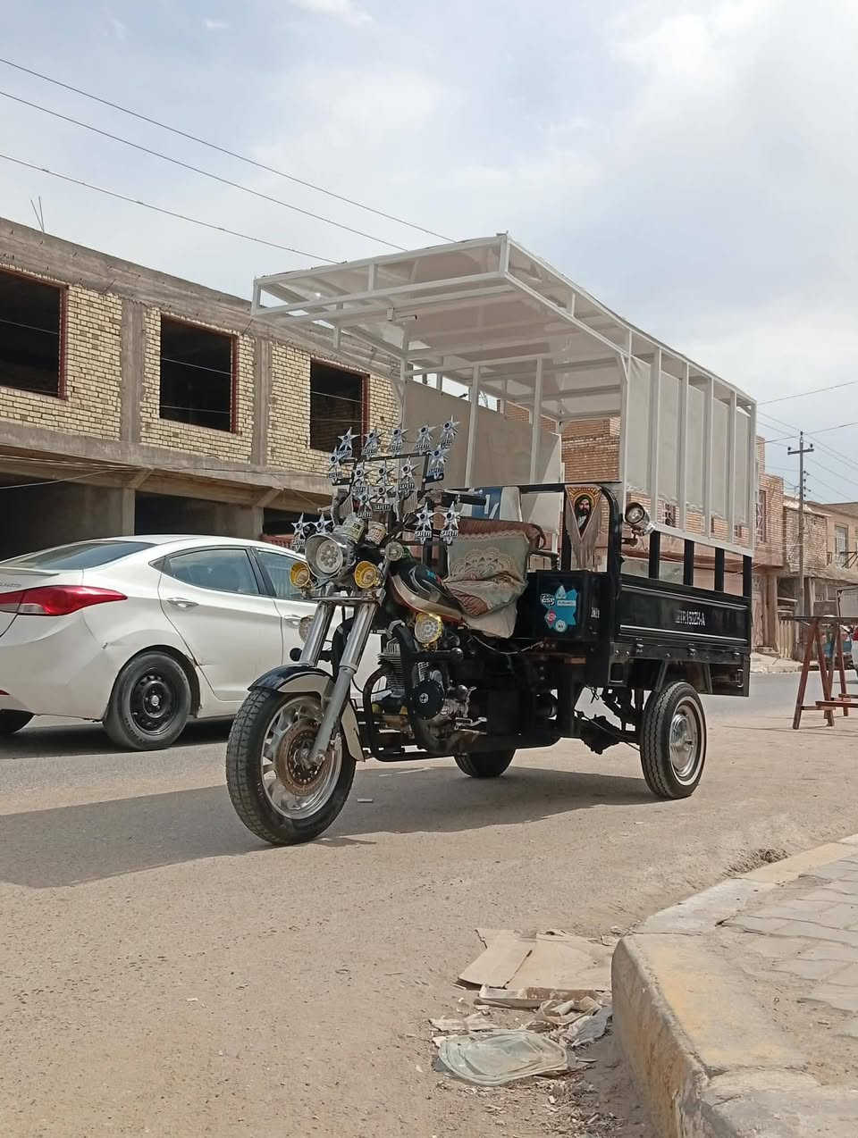 سلام عليكم ستوته مديل 21مروس فقط فقط مكينه 26كلشي جديد كامله مو فارغه. دز صور ستوتك بل تعاليق حسب لقناعه. اكسن مقفل صالنصه جديده كبات تواير جدد كلشي جديد اوراق اصولي.


**إذا كنت صاحب هذا الإعلان وتريد حذفه لأي سبب، رجاءا أرسل رسالة إلى الدعم الفني**